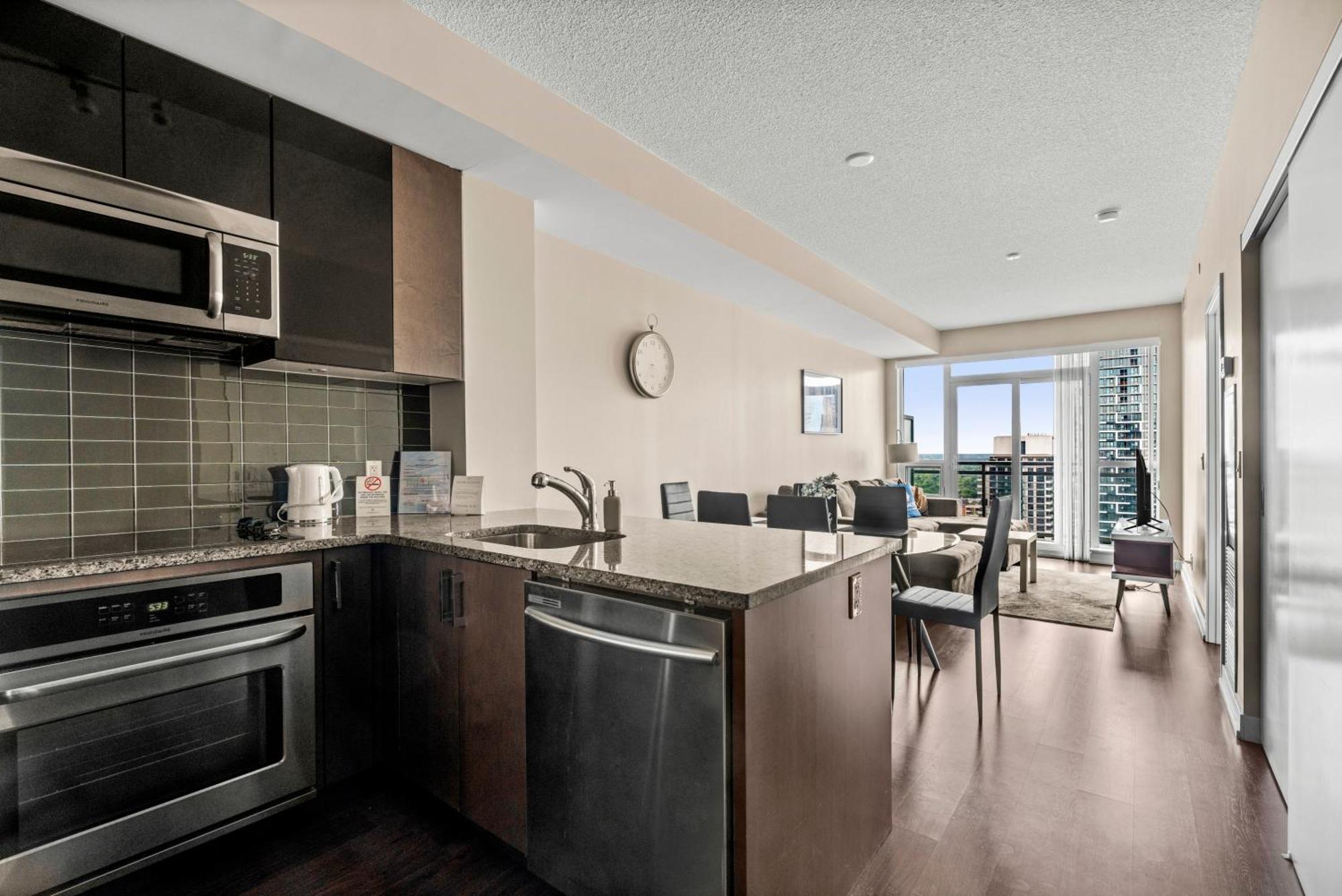 Modern Lillian St Apartments By Globalstay تورونتو المظهر الخارجي الصورة